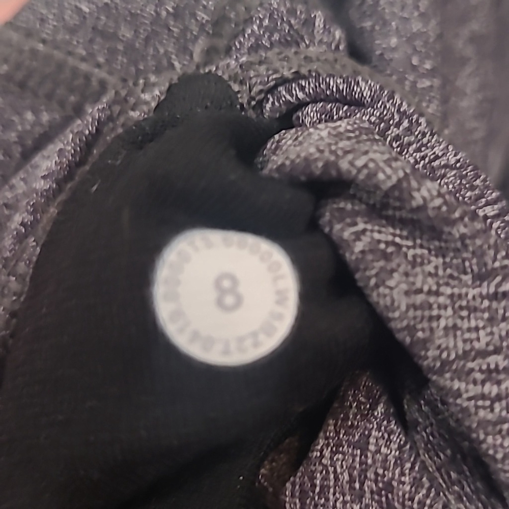 LULULEMON ATHLETICA WOMEN'S HIGH RISE LEGGING PANTS LIKE NEW SIZE 8 - Picture 8 of 8